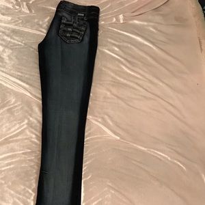 Denim Jeans with pocket design